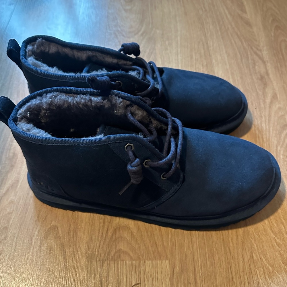 UGG Men's Navy Suede Chukka Boot with Shearling Lining